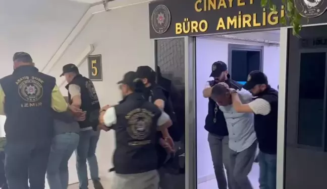 İzmir'deki Nişan Atma Husumetinde Kavga: 1 Ölü, 9 Tutuklu