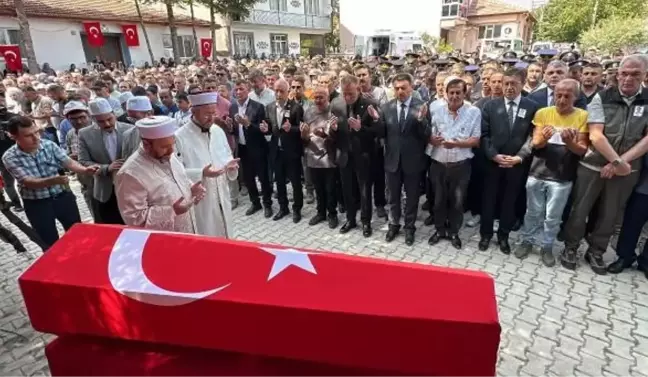 ORMAN YANGININDA ÖLEN ORMAN ŞEFİNE EŞİ VE KIZINDAN GÖZYAŞLARIYLA VEDA