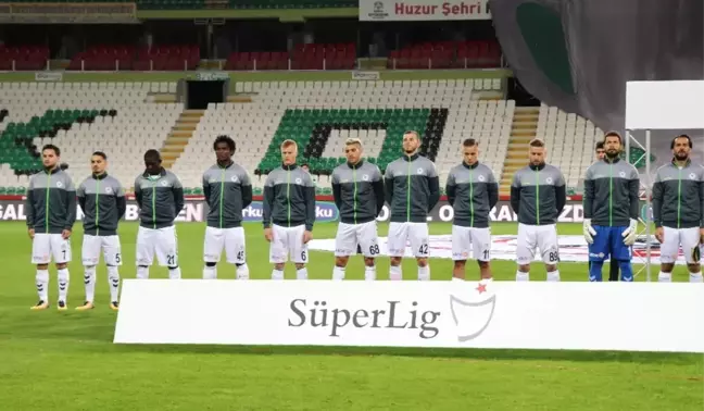 Süper Lig: Atiker Konyaspor: 0 - Galatasaray: 0 (İlk Yarı)