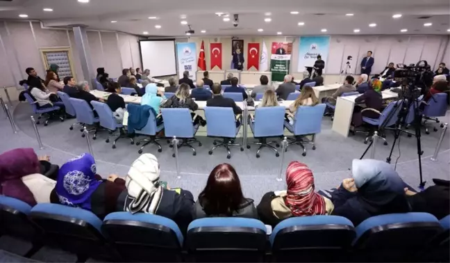 Prof. Dr. Mustafa İsen Adapazarı şehir kimliğini anlattı