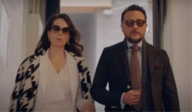 Kırmızı Oda Nihal gerçekte kimdir? Kırmızı Oda Nihal'i canlandıran Esra Ronabar kimdir?