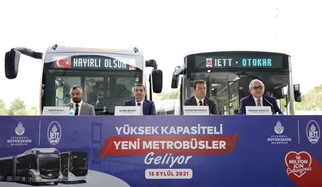 Metrobüs hattında kullanılacak 160 otobüs için imza töreni düzenlendi