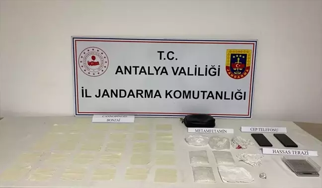 Antalya'da uyuşturucu operasyonu: 3 şüpheli yakalandı