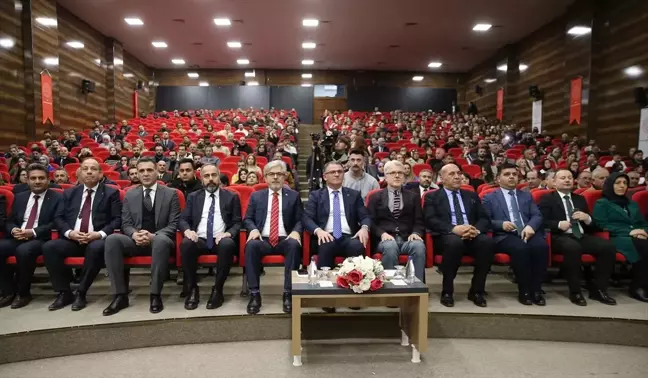 Milli Eğitim Bakan Yardımcısı Yelkenci: Öğretmen akademileri öğretmenleri çevreleriyle temas ettirmek için var