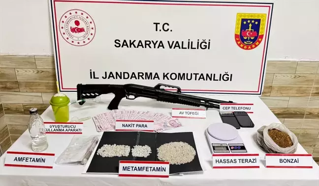 Sakarya'da Uyuşturucu Operasyonu: 1 Kilo 240 Gram Ele Geçirildi