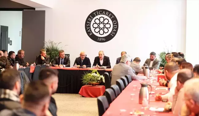 Sigorta Acenteleri ve Aracıları Meslek Komitesi, sorunlarını AK Parti Milletvekili'ne iletti