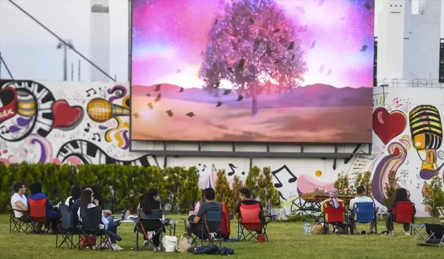 Ankara'da Açık Hava Sinema Günleri Başladı