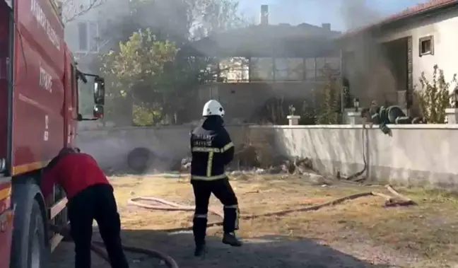 Aksaray'da Müstakil Evin Bodrumunda Yangın Çıktı