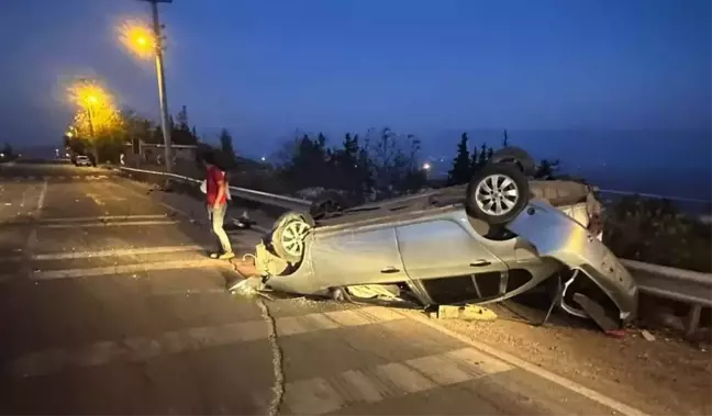 Gaziantep'te Ani Manevra Sonucu Takla Atan Otomobilin Sürücüsü Yaralandı