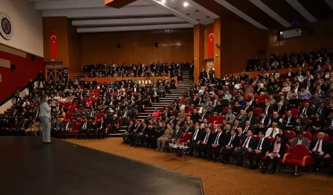 Erzurum'da Stresle Başa Çıkma ve Öfke Kontrolü Eğitimi Verildi