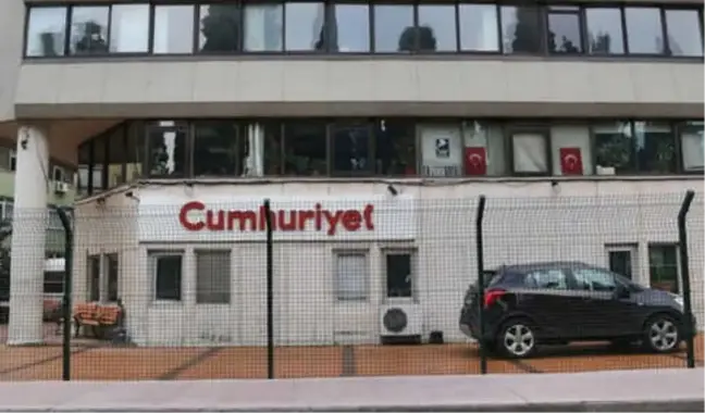 Mahkeme Cumhuriyet Gazetesi Davası Kararını Bozdu