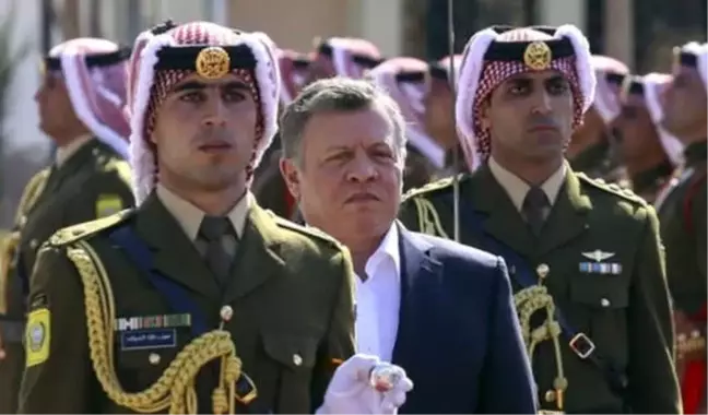 Kral Abdullah'tan Vergi Yasası Konusunda Hükümete Çağrı