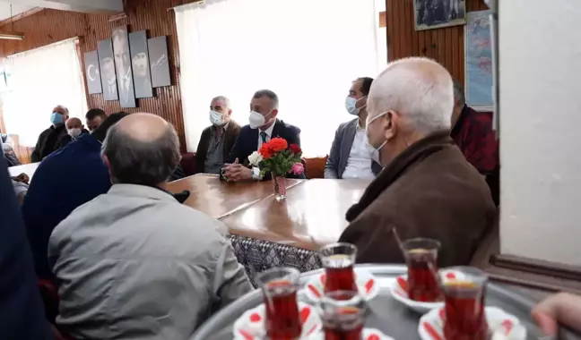 Başkan Büyükakın, bu seferde İzmit'in Gündoğdu Mahallesi'ndeydi