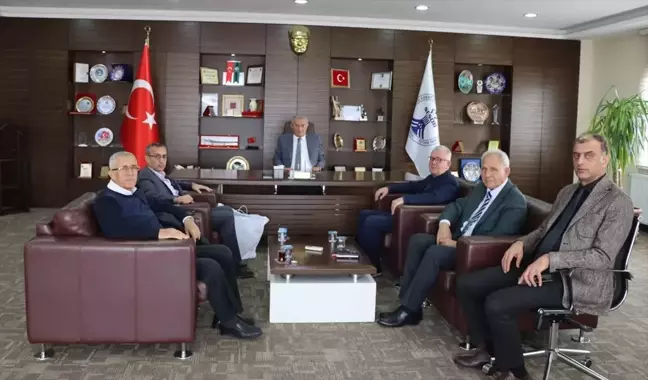 Balkan Rumeli Türkleri Konfederasyonundan SESOB'a ziyaret