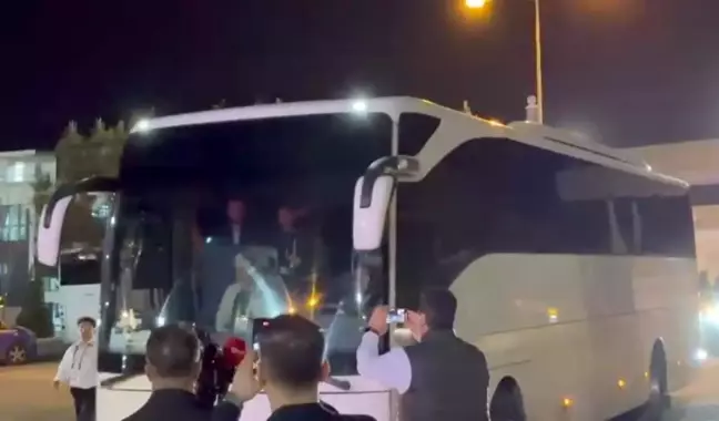 Fenerbahçe U19 Takımı, Galatasaray ile oynayacakları Süper Kupa maçı için Şanlıurfa'ya geldi