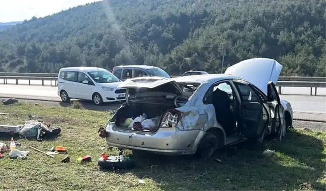 Kastamonu'da otomobil takla attı: 2 yaralı