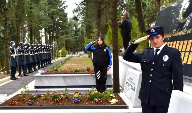 18 Mart Şehitleri Anıldı ve Çanakkale Deniz Zaferi'nin 110'uncu yılı kutlandı