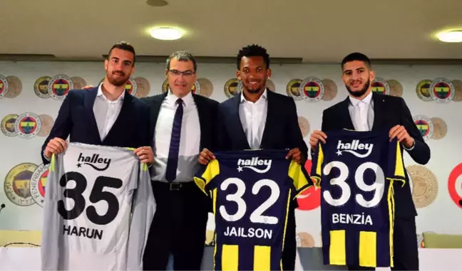Fenerbahçe'nin Yeni Transferleri İmzayı Attı