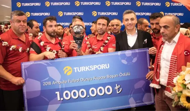 Ampute Futbol Milli Takımı'na 1 Milyon TL Ödül
