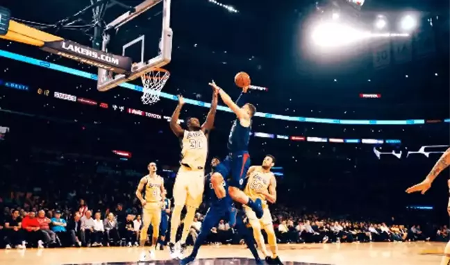 Los Angeles Derbisi Clippers'ın