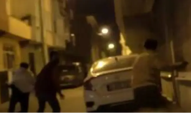 Son dakika haber... Bursa'da sıcak dakikalar...Bursa polisi kısıtlamaya uymayanları böyle kovaladı