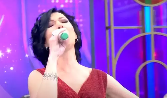 Gülay kimdir? İbo Show konuğu Gülay kaç yaşında nereli? Gülay hayatı ve biyografisi? Gülay Instagram hesabı ne? Gerçek adı ne?