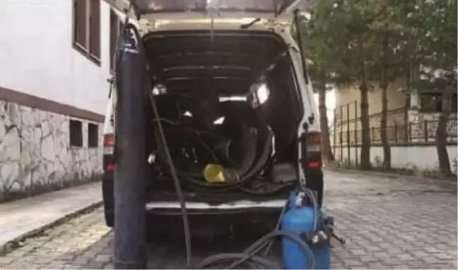 Tarihi su değirmeninden hırsızlık yaptıkları iddia edilen 3 şüpheli tutuklandı