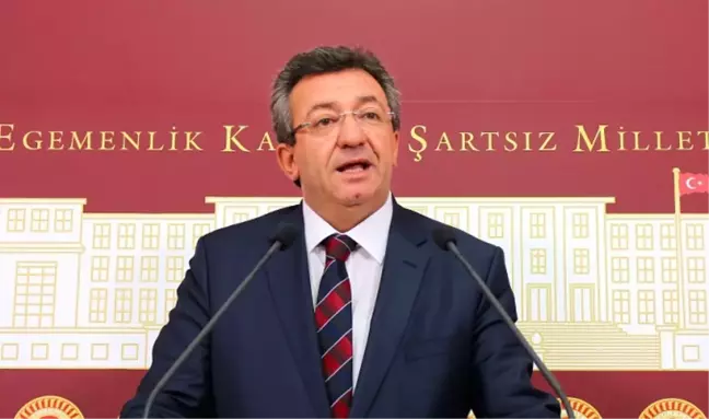 Anayasa Komisyonu'nda Tartışma