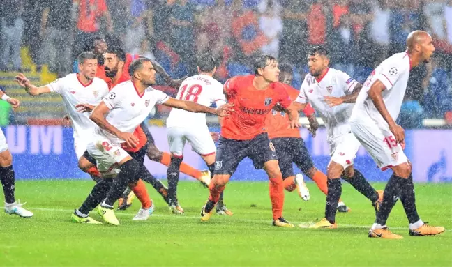 İlk Yarı Sevilla'nın Üstünlüğüyle Bitti