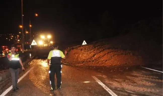 Serinhisar'da Şiddetli Yağmur, Sel ve Heyelana Neden Oldu