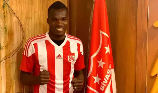 Isaac Cofie Demir Grup Sivasspor'da