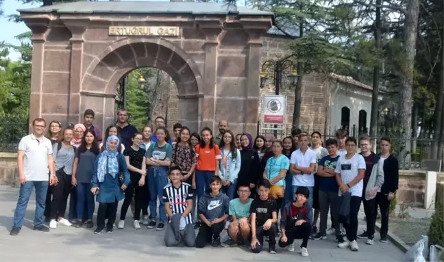 Uyum sürecini Söğüt Şenlikleri'ne katılarak geçirdiler