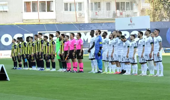 Spor Toto 1. Lig: Menemenspor: 1 Kocaelispor: 1