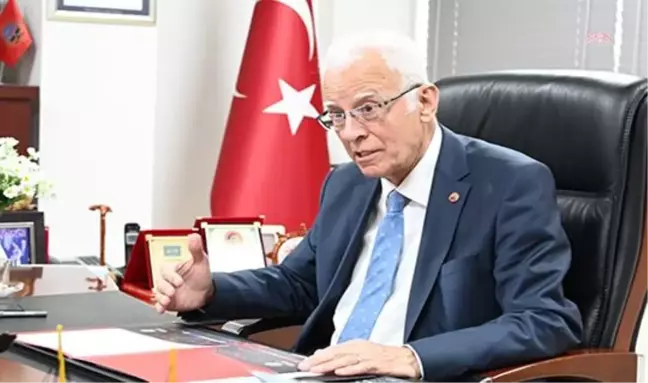 Emeklilerin Yüzde 23,4'ü Kiracı, Yüzde 35'i Sobalı Evde Oturuyor