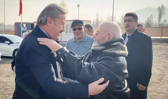 Melikgazi Belediyesi, Osman Ulubaş İlkokulu ve Ortaokulu'nun temel çalışmalarını inceledi