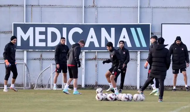 EMS Yapı Sivasspor, RAMS Başakşehir maçı hazırlıklarına başladı