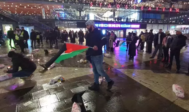 İsveç'te Filistin için gösteri yapıldı
