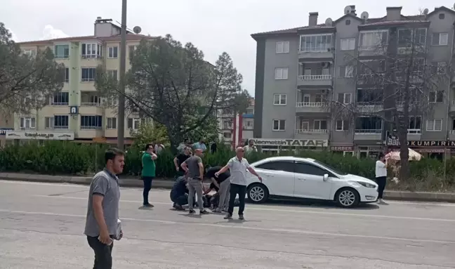 Çorum'da motosiklet kazası: Yaya çarpıp kaçtı