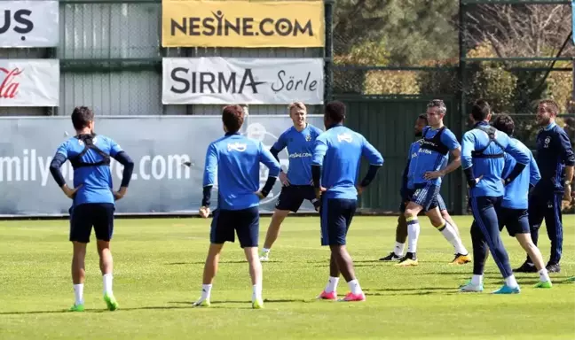 Fenerbahçe'de Derbi Hazırlıkları Sürdü