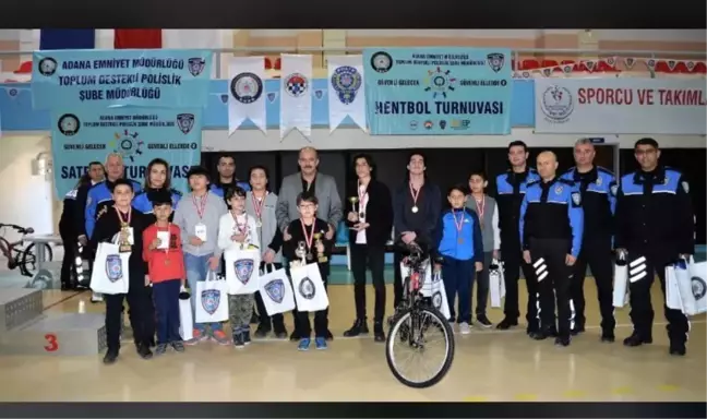 Polisten Satranç Turnuvası