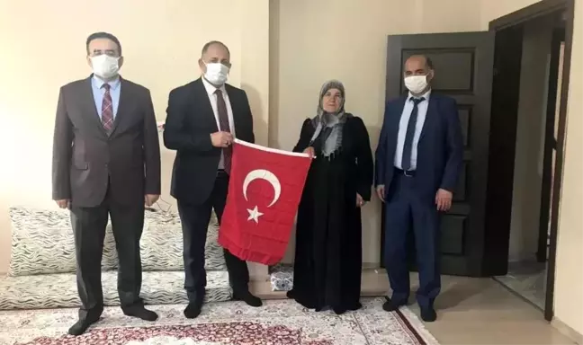 Son dakika haberi! Kurum müdürlerinden şehit ailesine ziyaret