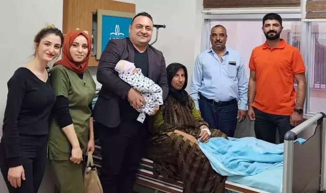 Şanlıurfalı ailenin 25 yıllık bebek hasreti son buldu