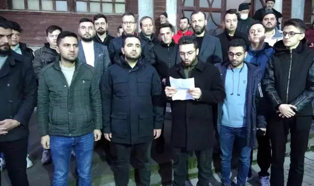 Kütahya'da gençlerden çirkin eyleme sabah namazında tepki