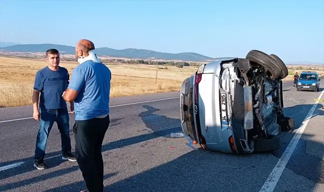 Kütahya'da Otomobil Devrildi: 4 Kişi Yaralandı