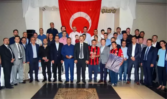 Çimko Çimento, Sanko Havlu ve Gaziantep Ytong Çalışanları İftarda Buluştu
