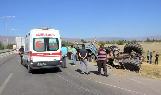 Son dakika: Erzincan'da tarım işçilerini taşıyan traktör ile tır çarpıştı: 2 ölü, 6 yaralı