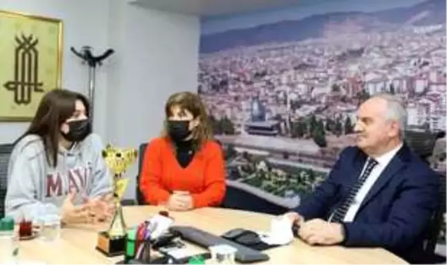 Voleybol takımından Başkan Aygün'e ziyaret