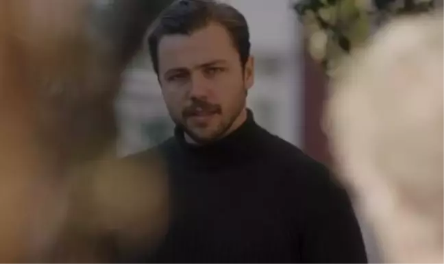 Baba 'Kadir Saruhanlı' kimdir? Kadir Saruhanlı karakterini kim canlandırıyor? Tolga Sarıtaş kimdir, kaç yaşında, nereli?