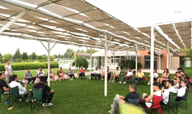 Eskişehir Büyükşehir Belediyesi Gençlik Merkezi'nden Gençlik ve Sanayi Sohbeti