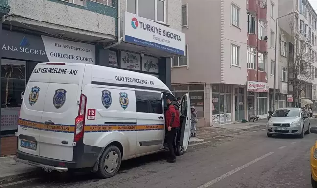 Tartıştığı Oğlu Tarafından Bıçaklanan Baba Hayatını Kaybetti